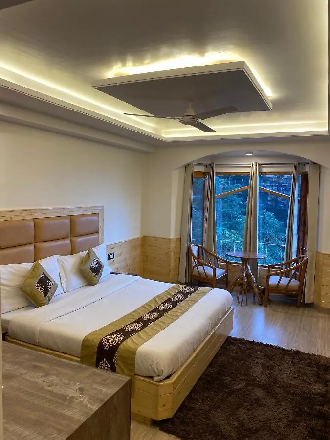 Hotel Silverine Shimla