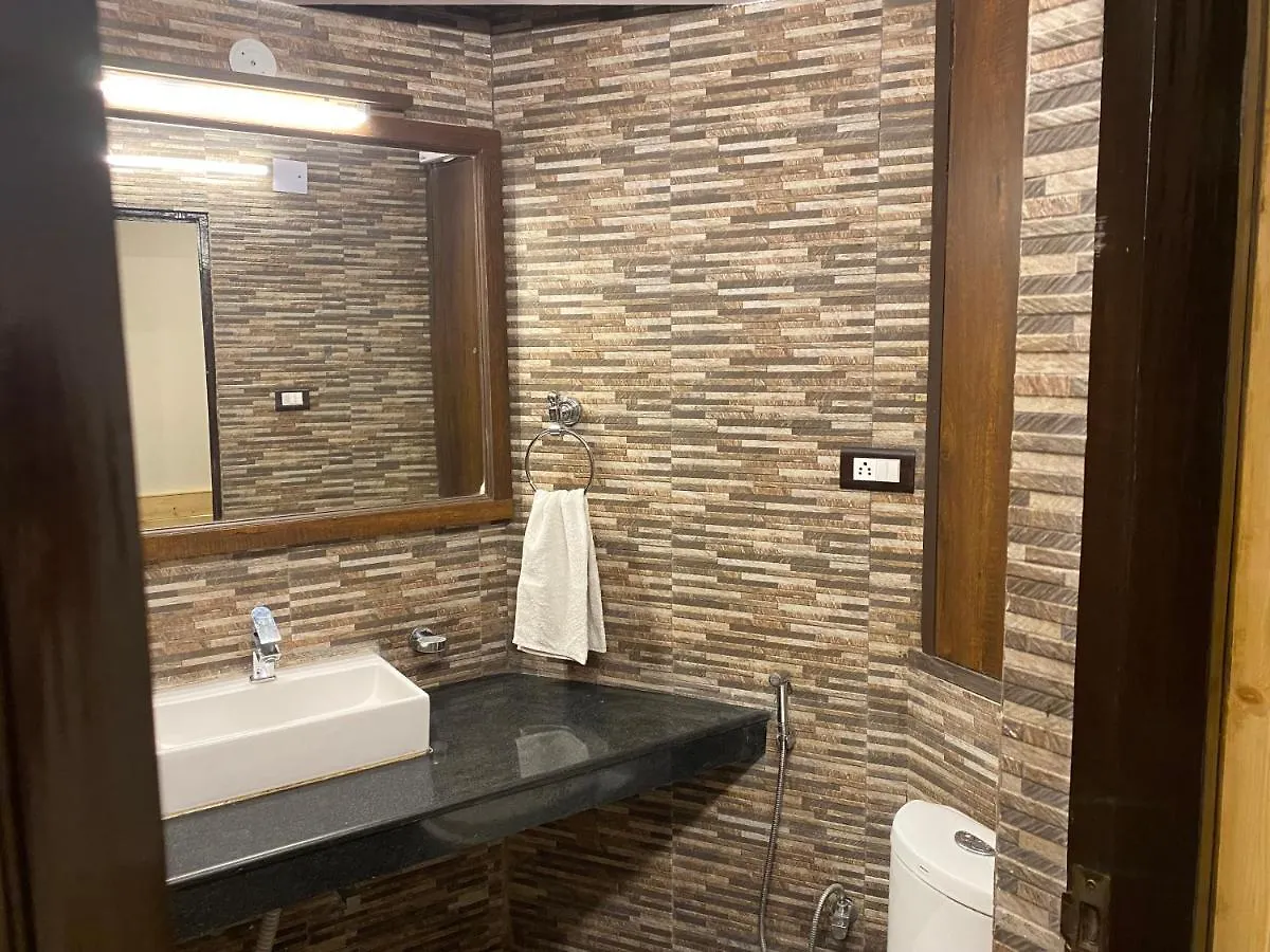 Hotel Silverine Shimla