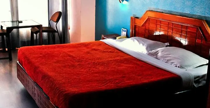 Hotel Silverine Shimla 3*,