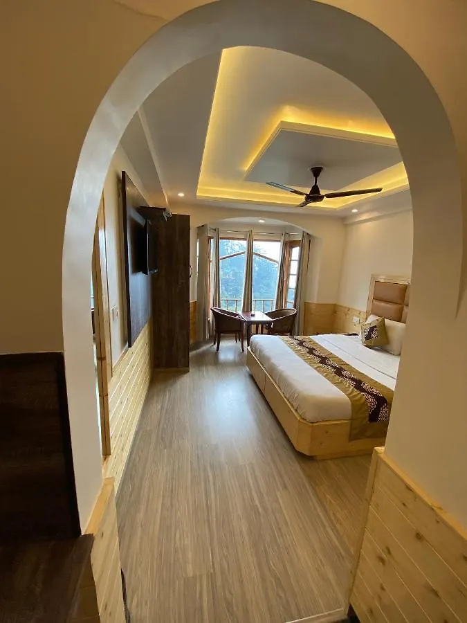 Hotel Silverine Shimla